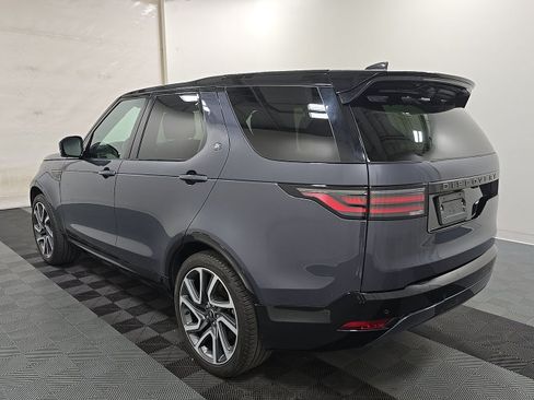 Used 2024 Land Rover Discovery Dynamic SE AWD/4WD image 4