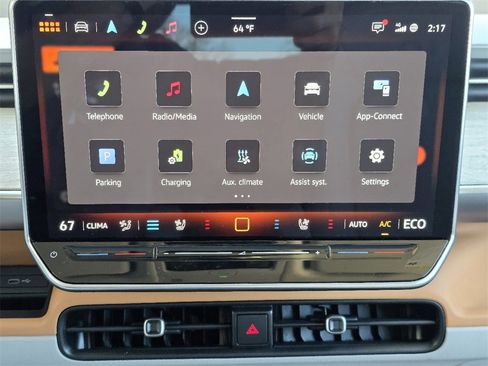 New 2025 Volkswagen ID. Buzz 1st Edition image 12