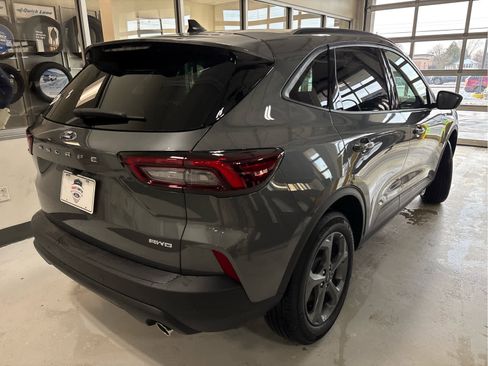 New 2025 Ford Escape ST-Line w/ Tech Pack #1 image 11