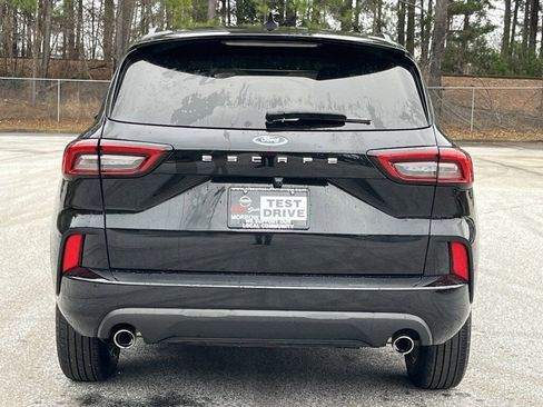 Used 2024 Ford Escape ST-Line image 23