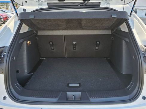 New 2026 Chevrolet Trax LT FWD image 13