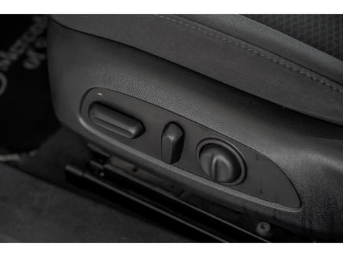 Used 2020 Chevrolet Malibu LT FWD image 15