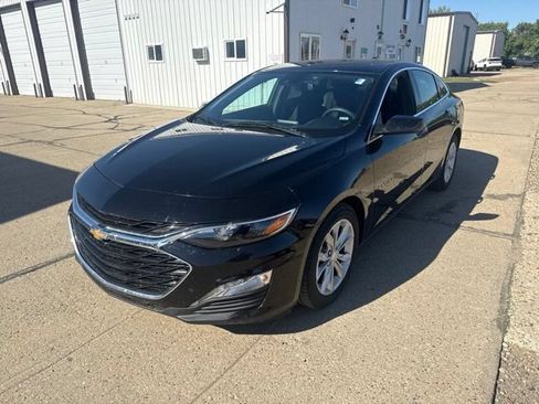 Used 2025 Chevrolet Malibu LT FWD image 5