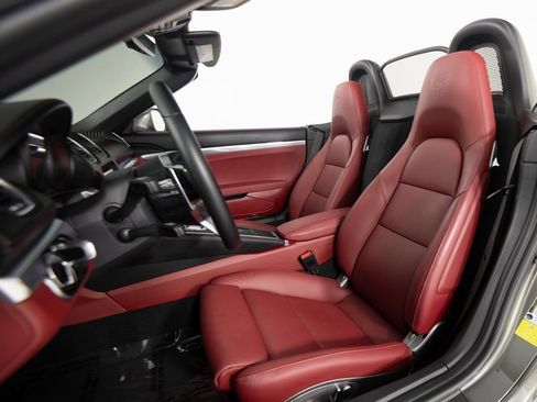 Certified 2024 Porsche 718 Boxster S image 35