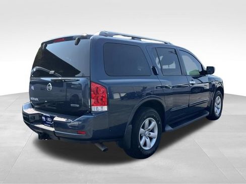 Used 2015 Nissan Armada SV w/ SV Driver Package RWD image 3