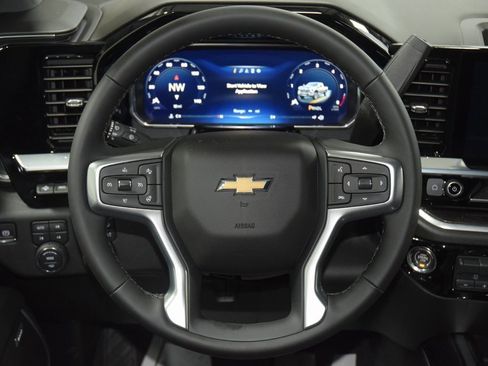 New 2026 Chevrolet Silverado 2500 LTZ w/ LTZ Premium Package image 39