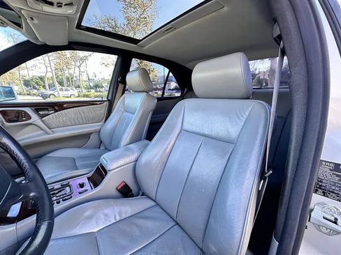Used 1997 Mercedes-Benz E 320 Sedan image 20