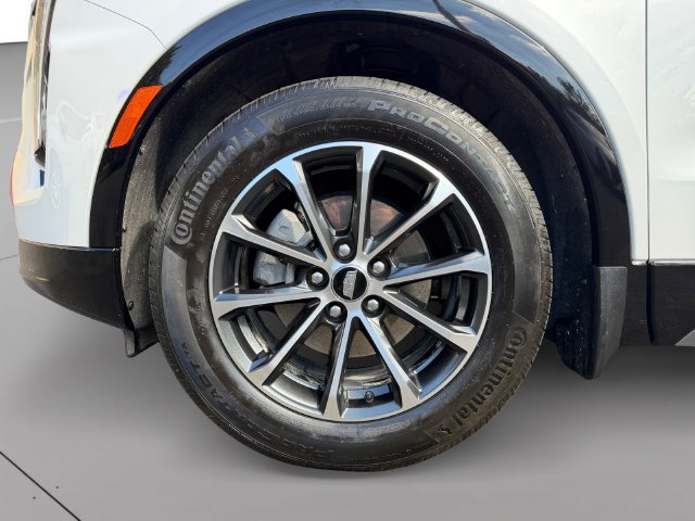 Used 2024 Cadillac XT4 Sport w/ Active Safety Package AWD/4WD image 9