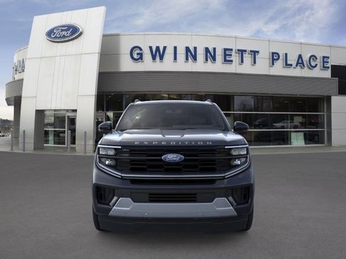 New 2025 Ford Expedition Max Platinum w/ Driver's Package image 6