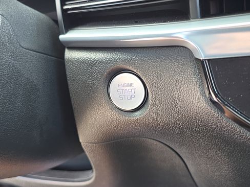 Used 2025 Kia Sorento SX Prestige w/ Olive Brown Leather Package image 30