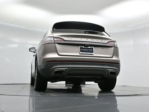 Used 2020 Lincoln Nautilus Reserve image 51