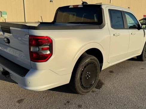 New 2026 Ford Maverick Lobo AWD/4WD image 8