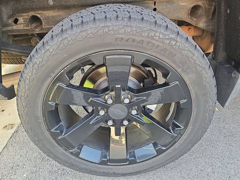 Used 2017 Chevrolet Silverado 1500 LT w/ Rally 2 Edition AWD/4WD image 5