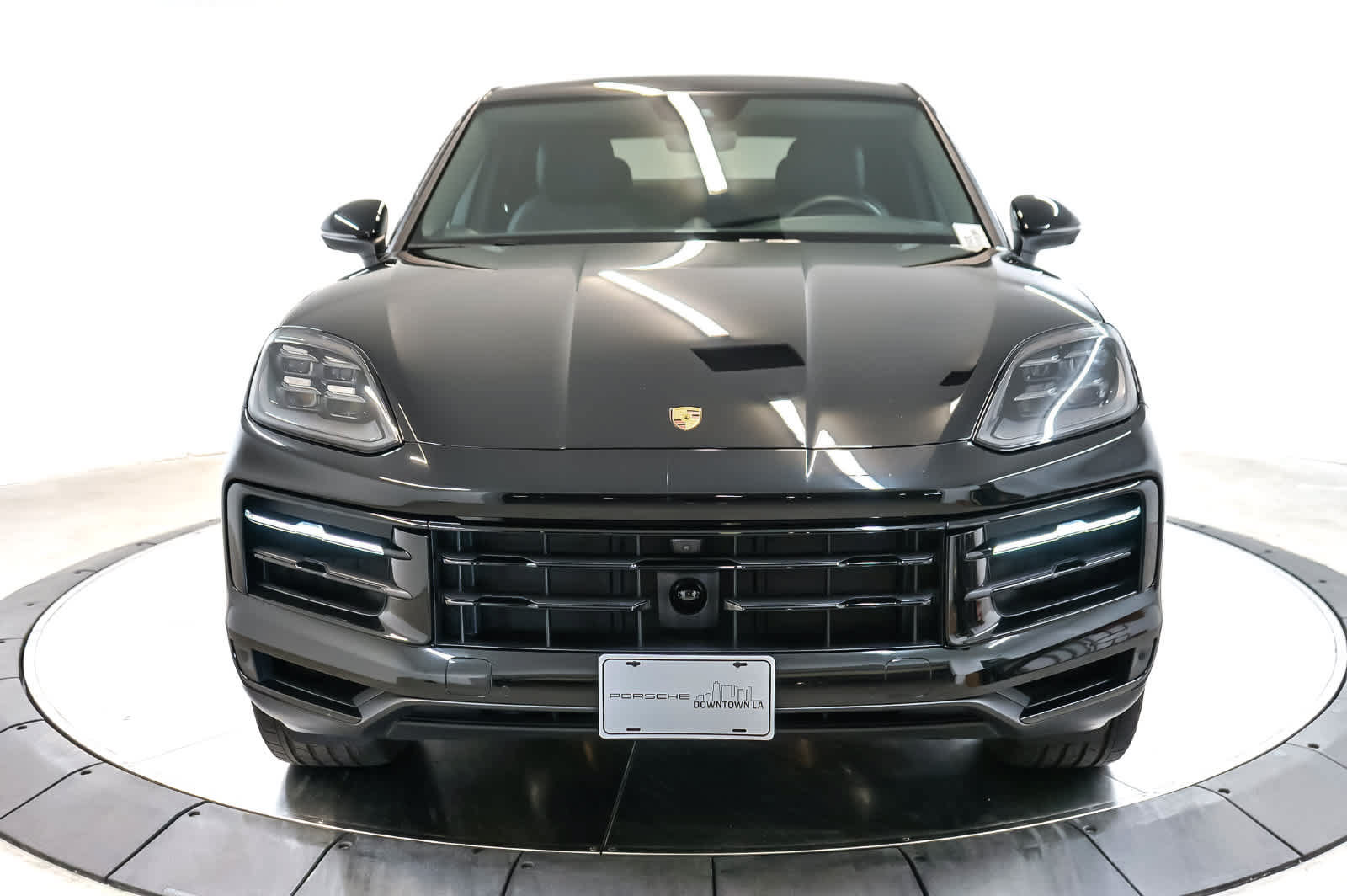 Certified 2026 Porsche Cayenne S AWD/4WD image 6