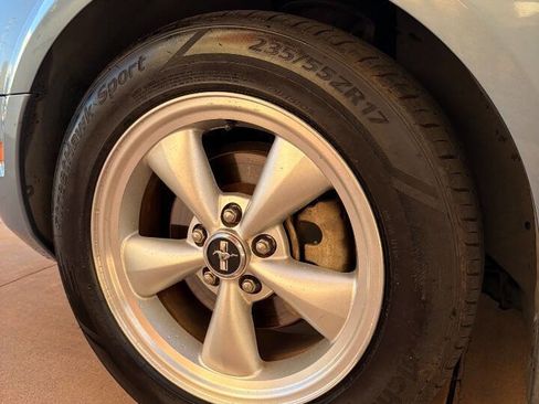 Used 2007 Ford Mustang Premium image 26