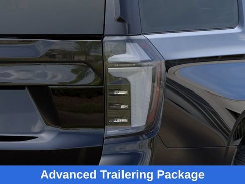 New 2026 Chevrolet Suburban LT w/ Comfort Package AWD/4WD image 12