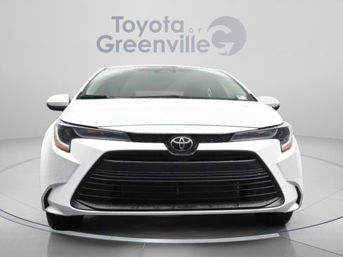 Used 2025 Toyota Corolla LE w/ Convenience Package FWD image 24