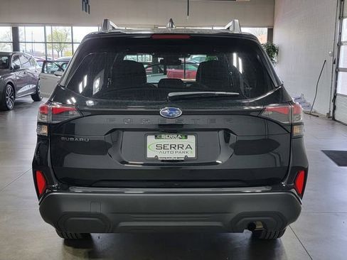 Used 2025 Subaru Forester Premium w/ Convenience Package #1 AWD/4WD image 6