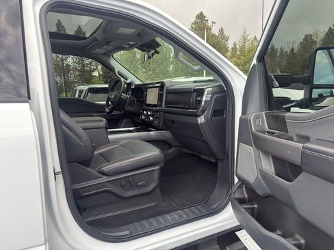 Certified 2025 Ford F350 Lariat w/ Black Appearance Package AWD/4WD image 25