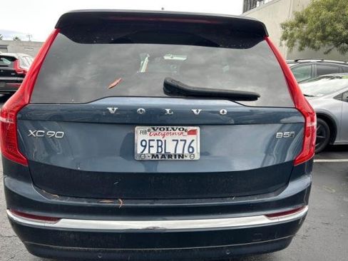Used 2023 Volvo XC90 B5 Plus w/ Protection Package image 4