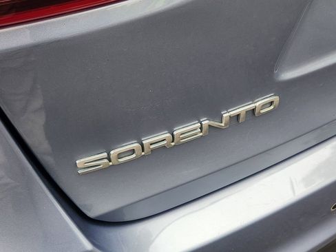 Used 2019 Kia Sorento AWD w/ LX Convenience Package image 24