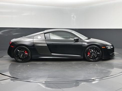 Used 2015 Audi R8 V10 AWD/4WD image 2