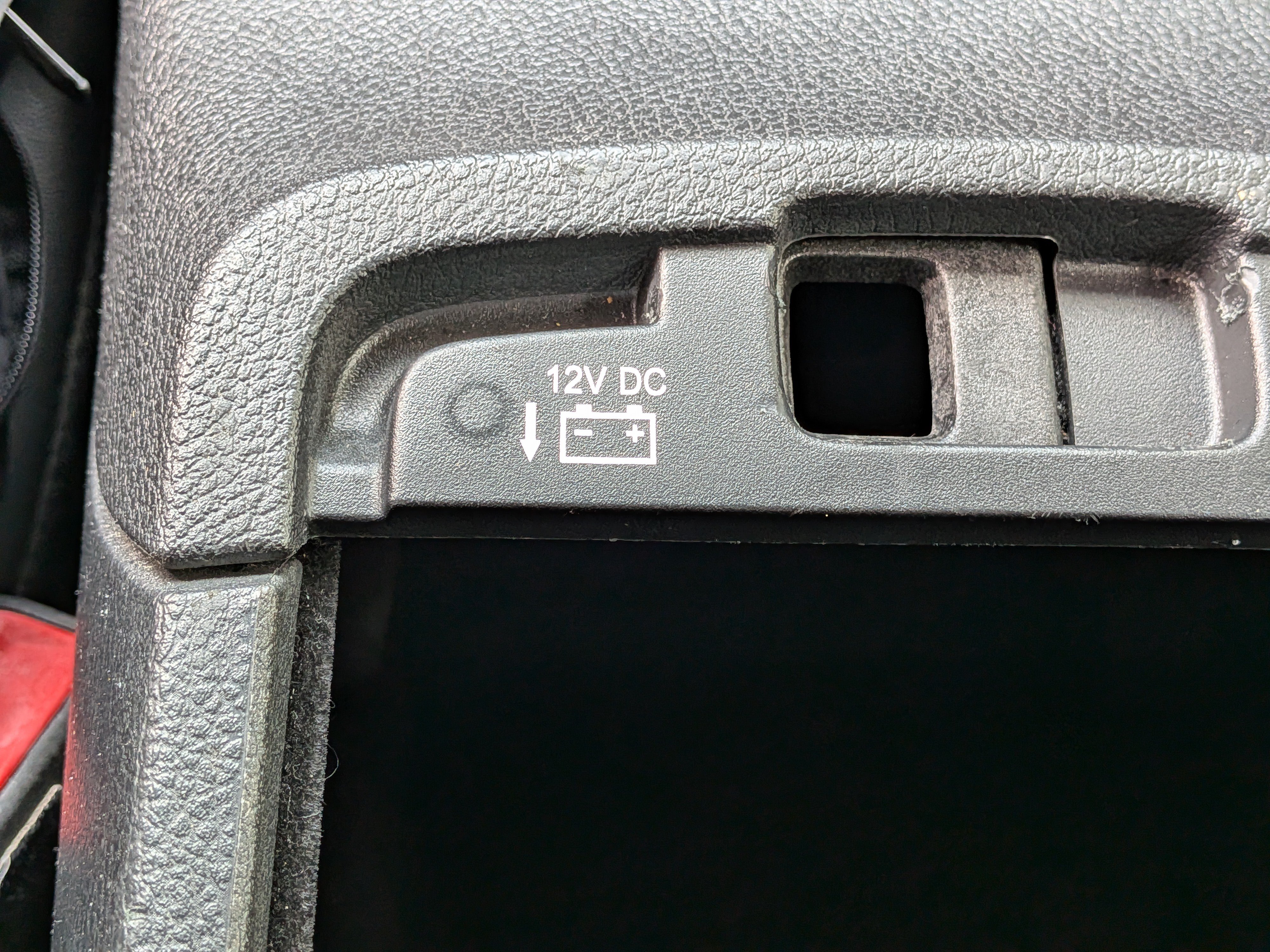 Used 2019 Jeep Grand Cherokee Limited RWD image 32