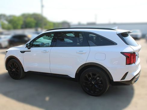 Certified 2023 Kia Sorento SX FWD image 14