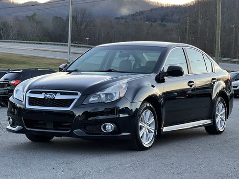 Used 2012 Subaru Legacy 2.5i image 7