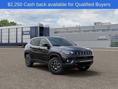 New 2026 Jeep Compass Trailhawk w/ Sun, Sound & Navigation Group AWD/4WD image 7