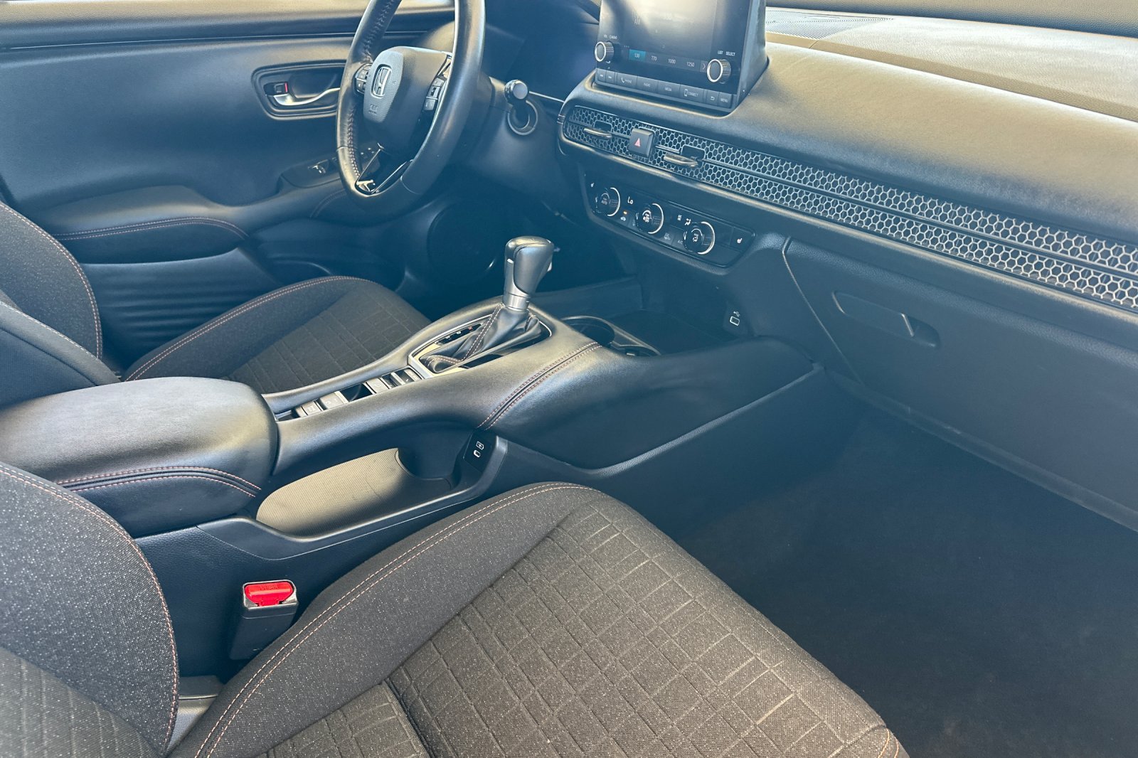 Certified 2024 Honda HR-V Sport image 16