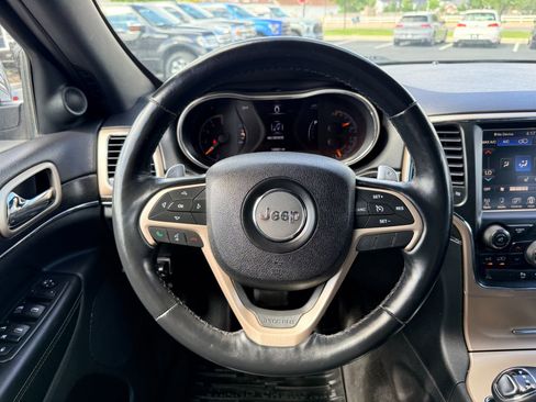 Used 2015 Jeep Grand Cherokee Limited AWD/4WD image 11