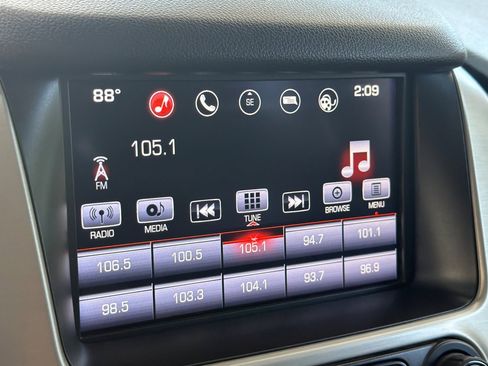 Used 2016 GMC Yukon SLT w/ Open Road Package AWD/4WD image 23