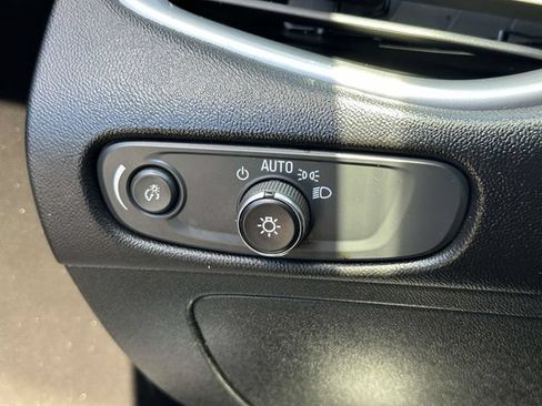 Used 2024 Chevrolet Malibu LT FWD image 14