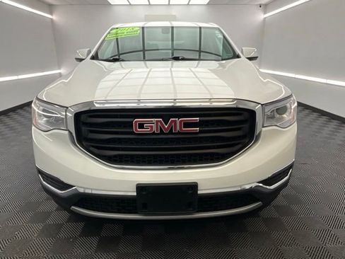 Used 2018 GMC Acadia SLE AWD/4WD image 2