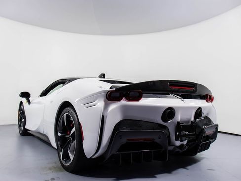 Certified 2022 Ferrari SF90 Stradale image 25