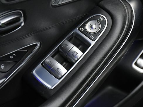 Used 2016 Mercedes-Benz S 63 AMG 4MATIC Coupe image 19