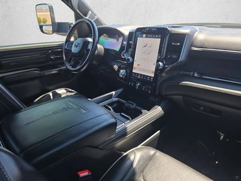 Used 2024 RAM 1500 Limited AWD/4WD image 24