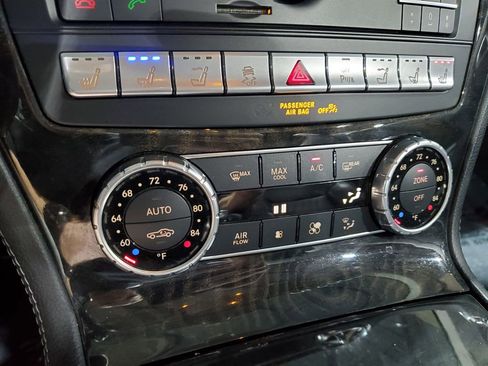 Used 2018 Mercedes-Benz SL 450 image 26