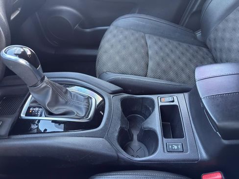 Certified 2022 Nissan Rogue Sport SV w/ Technology Package image 29