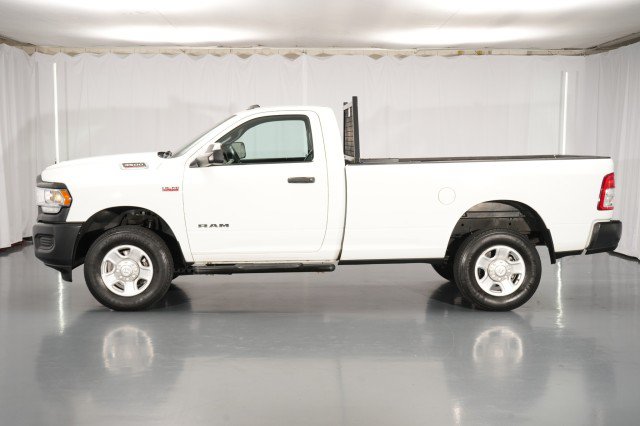 Used 2022 RAM 3500 Tradesman AWD/4WD image 2
