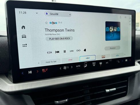 Used 2025 Ford Explorer ST-Line image 16