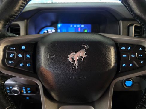 Used 2024 Ford Bronco Badlands AWD/4WD image 28
