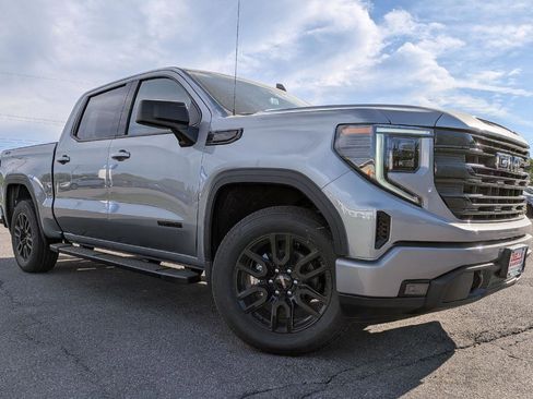 New 2026 GMC Sierra 1500 Elevation w/ LPO, Elevation Black Package AWD/4WD image 1