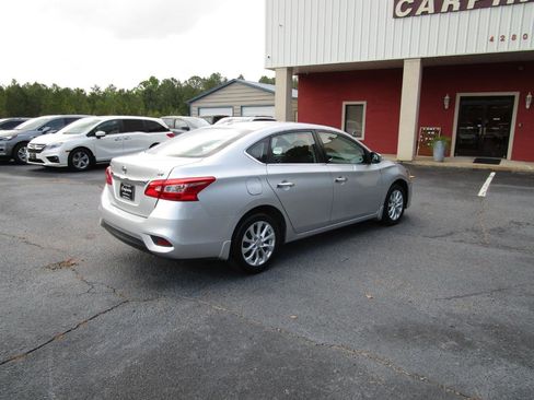 Used 2019 Nissan Sentra SV FWD image 5
