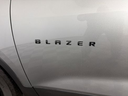 Certified 2024 Chevrolet Blazer LT w/ Convenience Package image 17