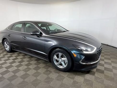 Certified 2023 Hyundai Sonata SE FWD image 2