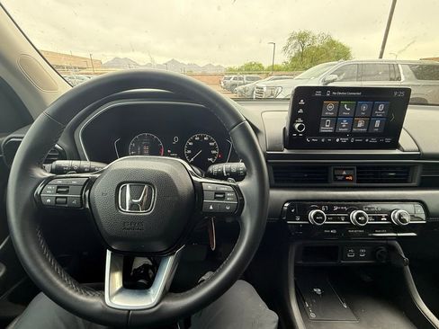 Used 2025 Honda Pilot EX-L image 22