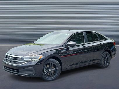 Used 2023 Volkswagen Jetta SE