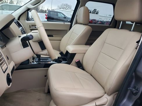 Used 2011 Ford Escape Limited w/ 302A Rapid Spec Order Code image 7